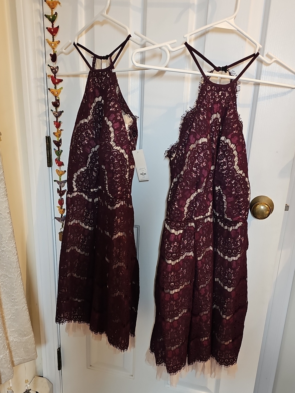 2 Francesca's dreses, XS Is NWT. S Is NWOT lacey maroon color - Picture 15 of 15